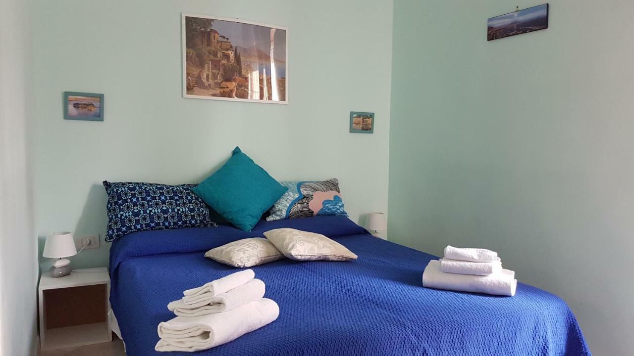 A Casa Di Arturo Bed & Breakfast Naples Exterior photo